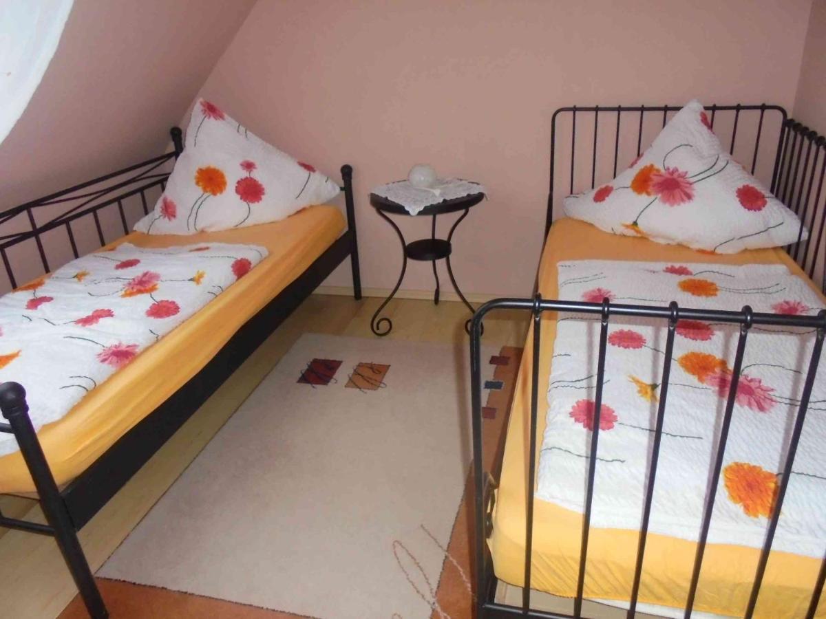 Ferienwohnung Im Barockwinkel Neuburg an der Kammel Exterior foto